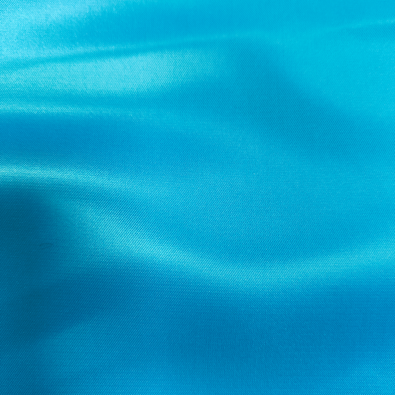 Nylon a štvorsmerne strečové dámske šaty